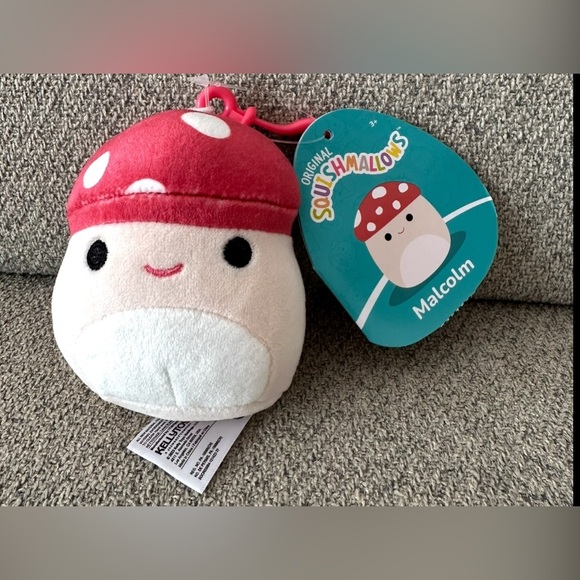 Nwt 🍄 Malcolm the Mushroom 3" Clip Squishmallow - Picture 3 of 4